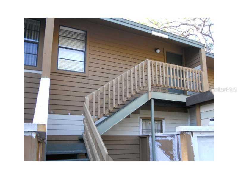 2006 Lennox Rd., Palm Harbor, FL 34683