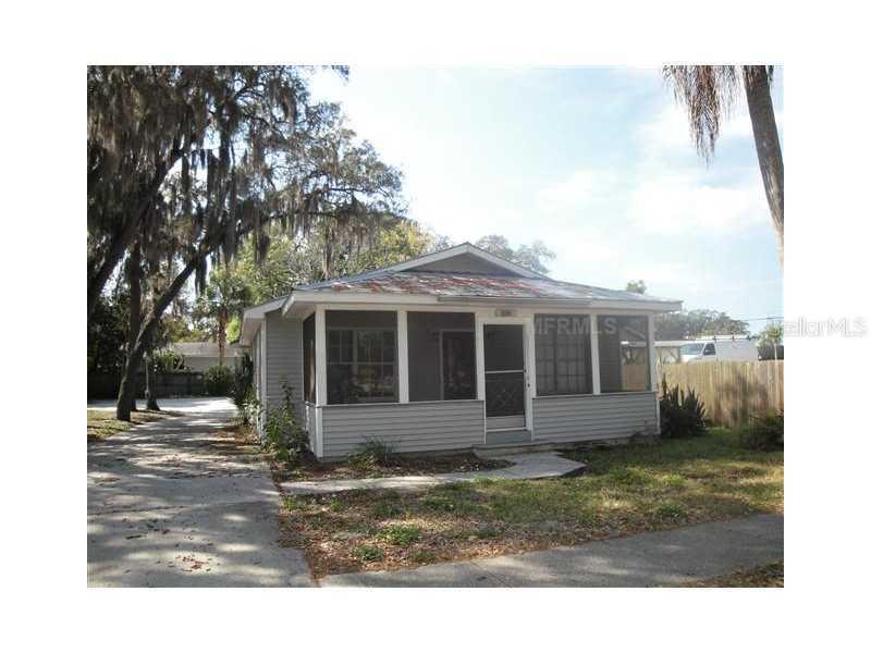 1106 Indiana Ave., Palm Harbor, FL 34683