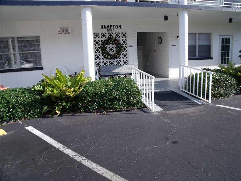 5960 30th Ave. #205, Gulfport, FL 33707