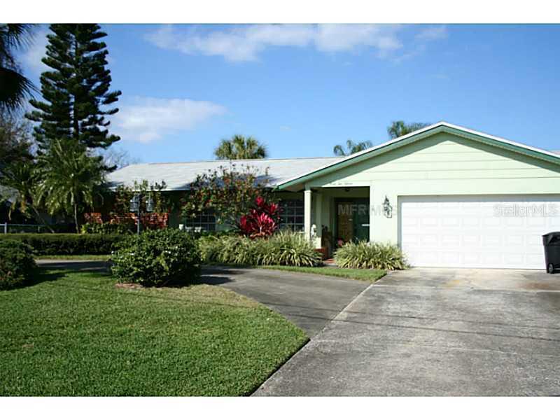 4215 13th Way, St Petersburg, FL 33703