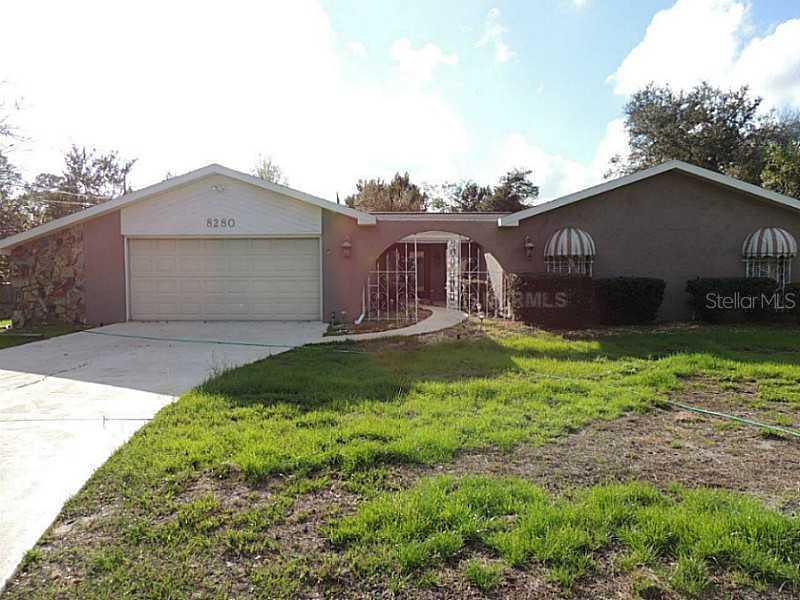 8280 Delaware Dr., Weeki Wachee, FL 34607