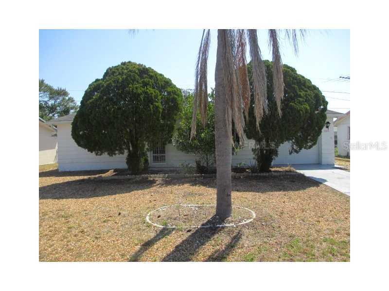 3300 Maitland Dr., Holiday, FL 34691