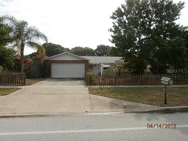 6049 71st St., St Petersburg, FL 33709