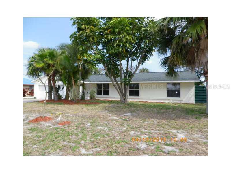 615 Dundee Ln., Holmes Beach, FL 34217