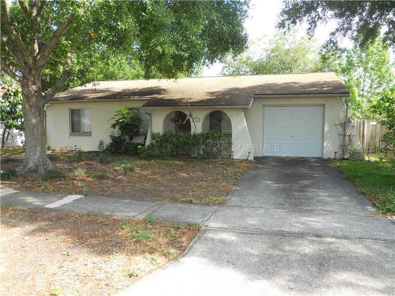 7913 Powder Horn Cir., Largo, FL 33773