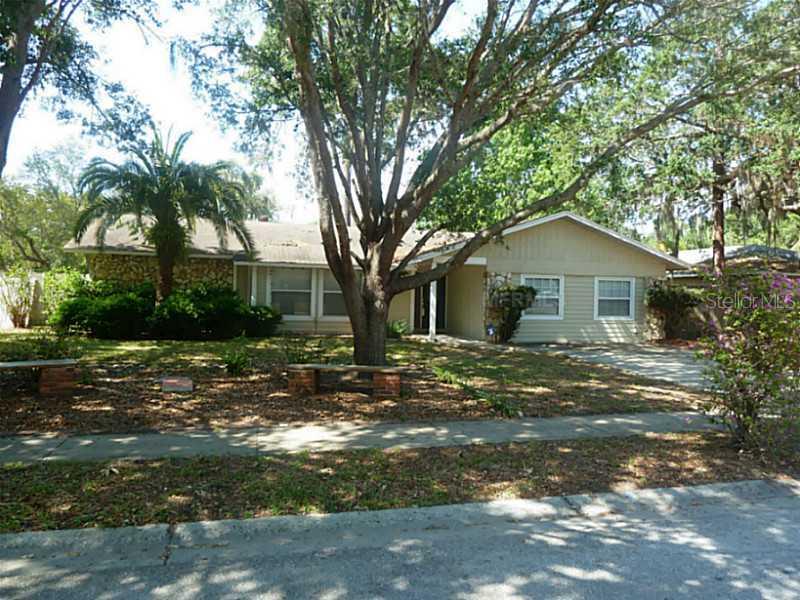 1686 Elm Pl., Clearwater, FL 33755