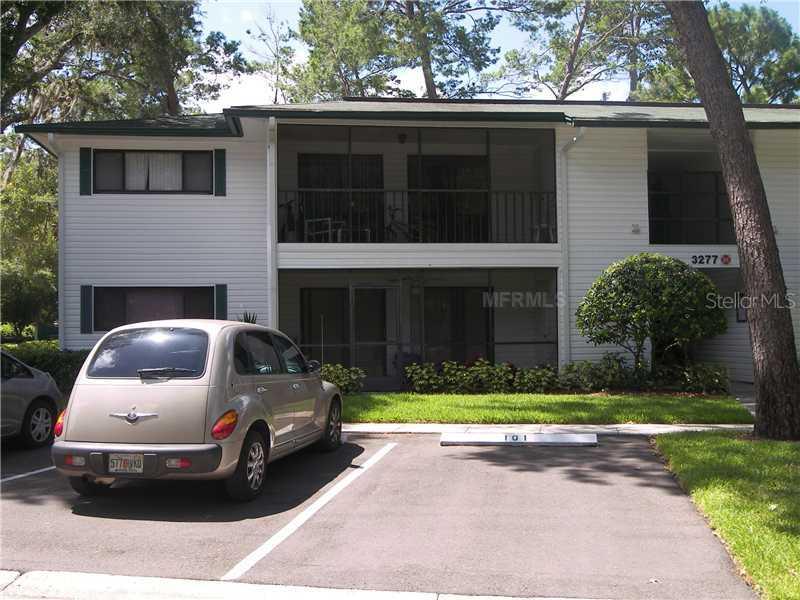 3277 Fox Chase Cir. #209, Palm Harbor, FL 34683