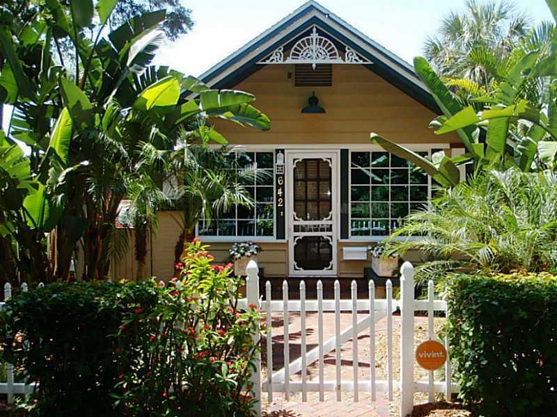 642 11th Ave., St Petersburg, FL 33701
