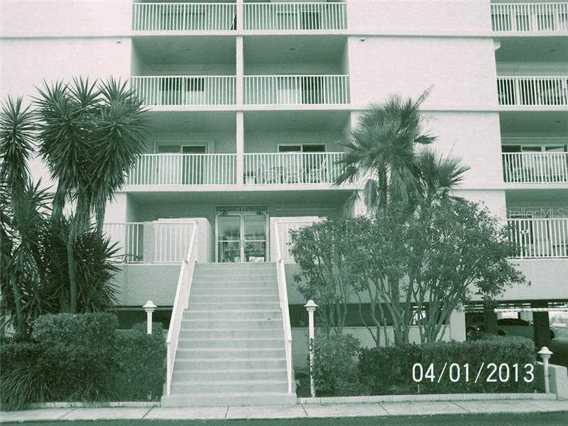 7432 Sunshine Skyway Ln. #202, St Petersburg, FL 33711