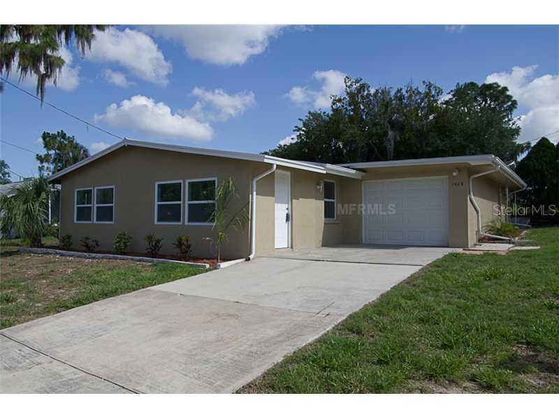 1428 Lake Tarpon Ave., Tarpon Springs, FL 34689