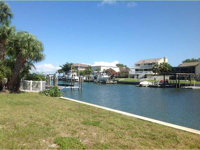 10th St., Tierra Verde, FL 33715