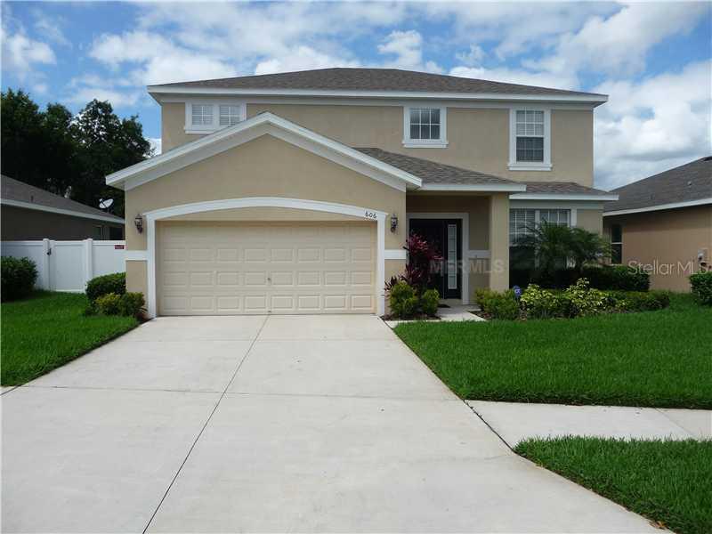 606 Center Ave., Brandon, FL 33511