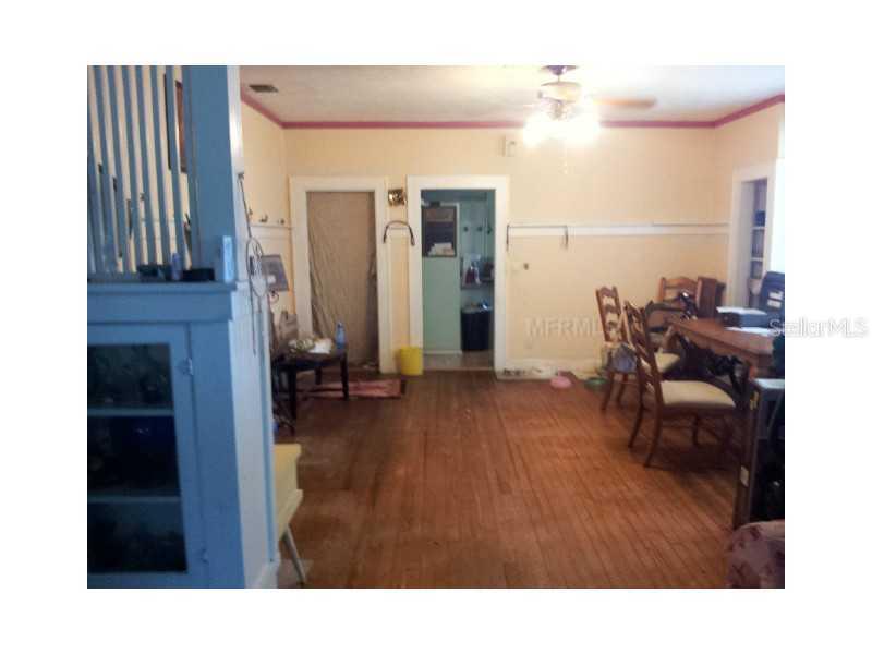 2739 2nd Ave., St Petersburg, FL 33713