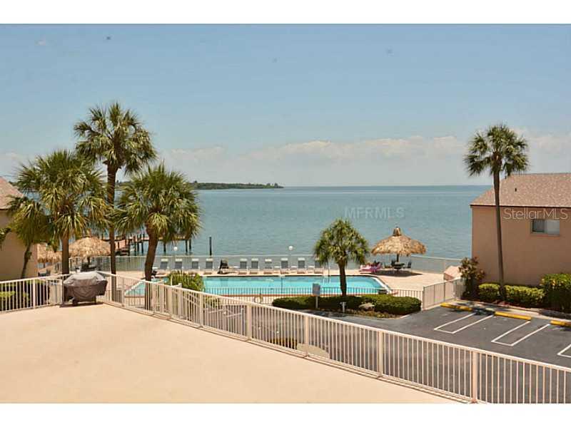 7430 Sunshine Skyway Ln. #304, St Petersburg, FL 33711