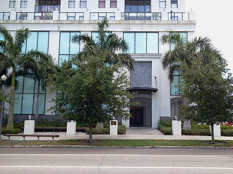 226 5th Ave. #902, St Petersburg, FL 33701