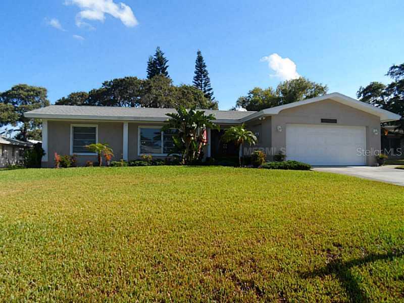 14587 Beechdale Ct., Largo, FL 33774