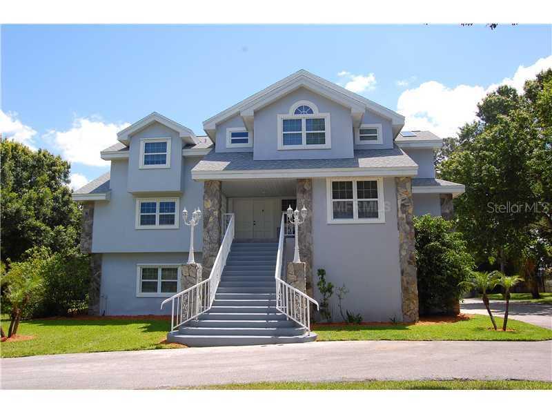 2595 Bryan Ln., Tarpon Springs, FL 34688