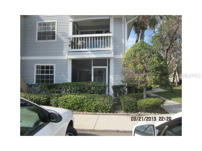 6825 Stonesthrow Cir. #1106, St Petersburg, FL 33710