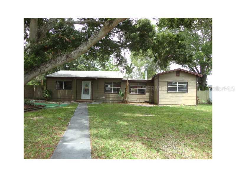 1314 Freemont St., Gulfport, FL 33707