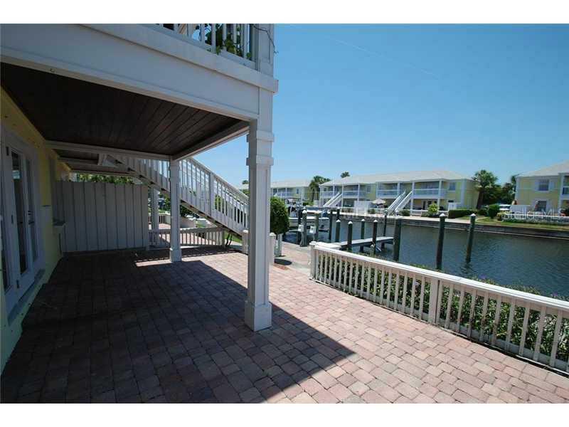 5055 Coquina Key Dr. #5055C, St Petersburg, FL 33705