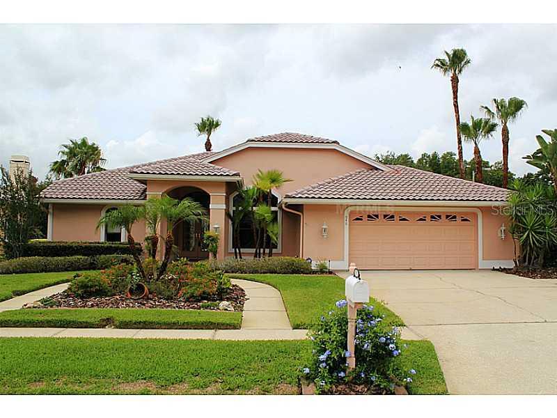 948 Cobblestone Ln., Tarpon Springs, FL 34688