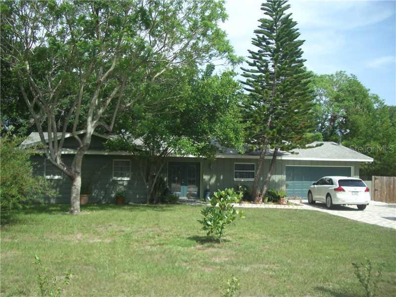 867 Indian Rocks Rd., Largo, FL 33770