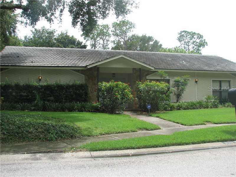 10388 Barry Dr., Largo, FL 33774