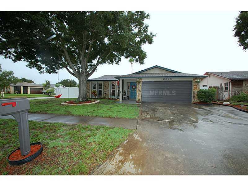 12325 83rd Way, Largo, FL 33773
