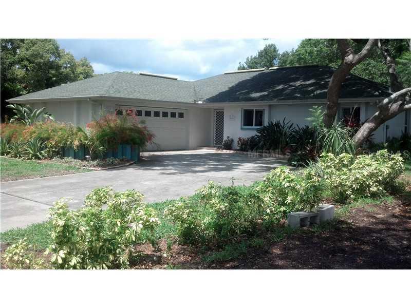 10604 97th St., Largo, FL 33773