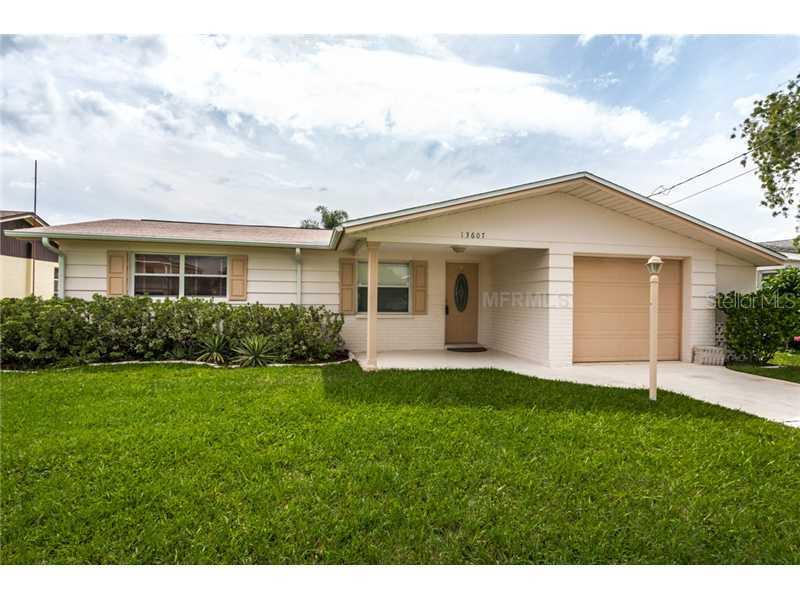 13607 Evelane Dr., Hudson, FL 34667