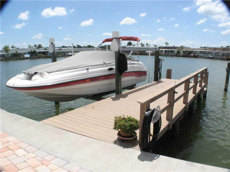 554 Boca Ciega Point Blvd., St Petersburg, FL 33708