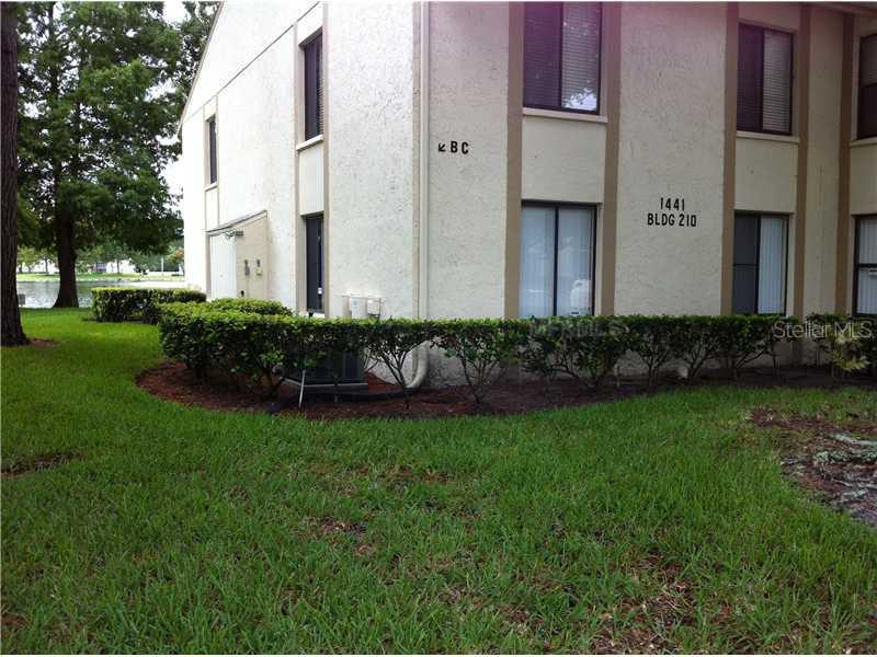 1441 Pine Glen Ln. #C1, Tarpon Springs, FL 34688