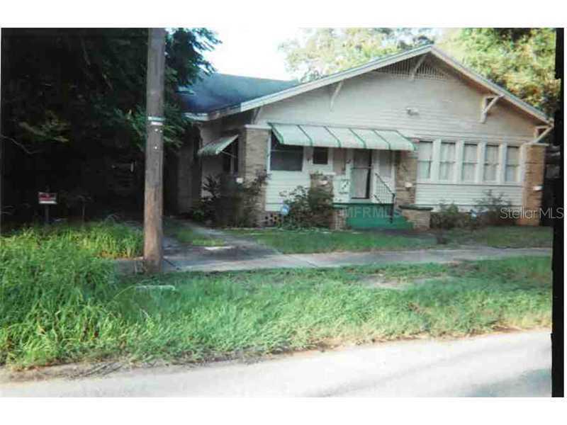 909 E Cayuga St., Tampa, FL 33603