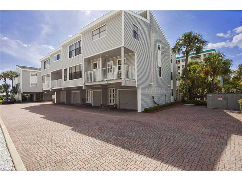 12274 1st St. #8, Treasure Island, FL 33706