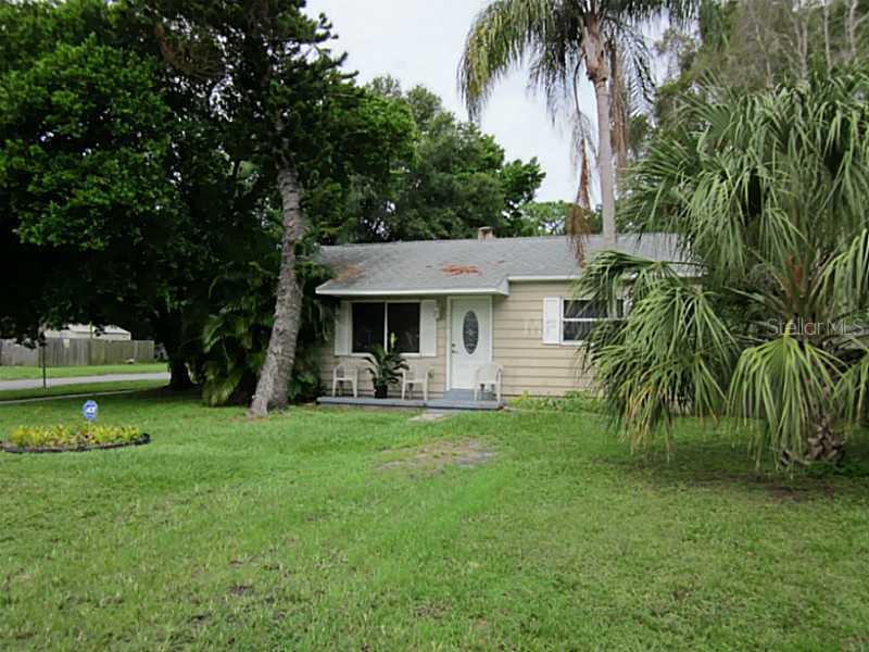 1025 Gray St., Gulfport, FL 33707