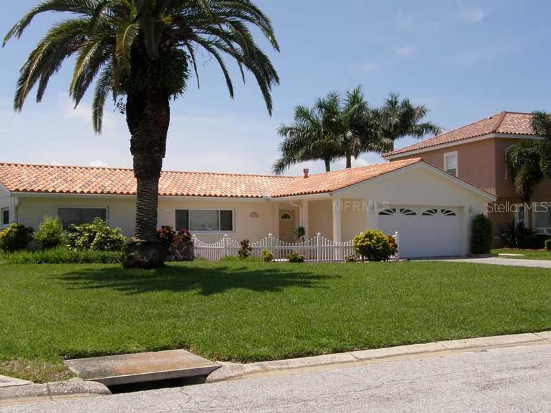 11682 Grove St., Seminole, FL 33772