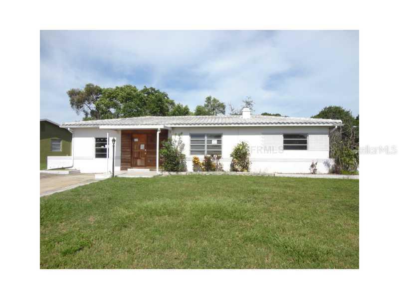 4390 59th Ln., St Petersburg, FL 33709