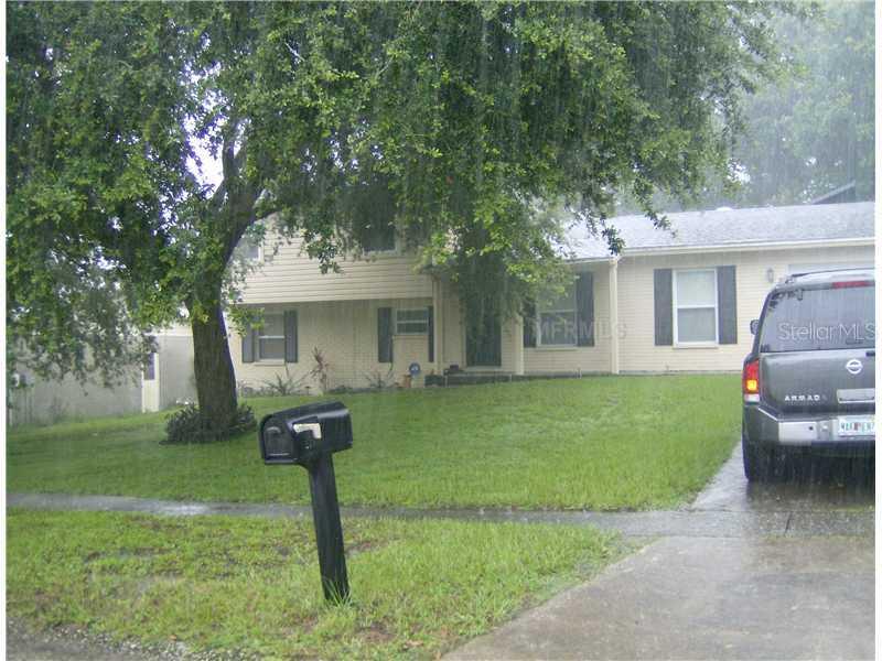 610 Valley Hill Dr., Brandon, FL 33510