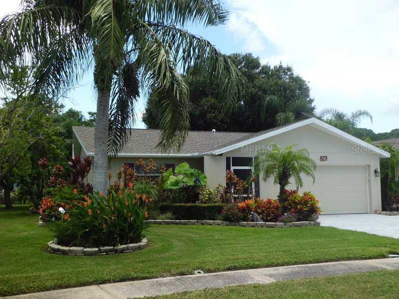 8271 Denise Dr., Largo, FL 33777