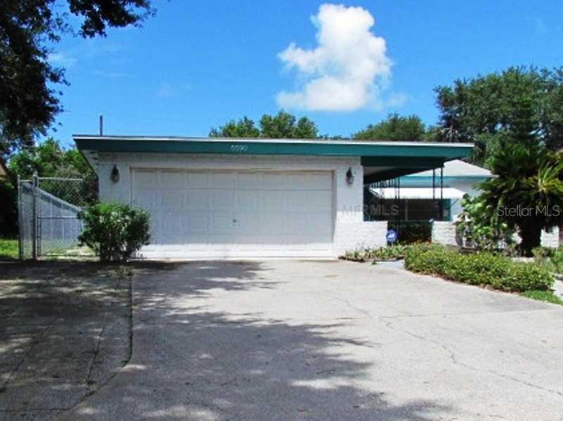 5590 Tangelo Rd., Seminole, FL 33772