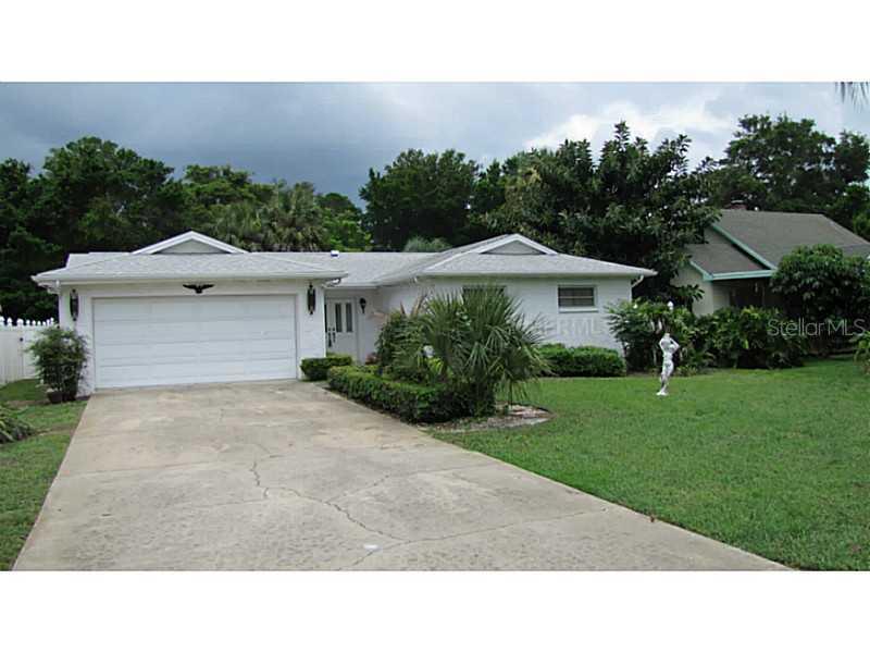 900 Peninsula Ave., Tarpon Springs, FL 34689