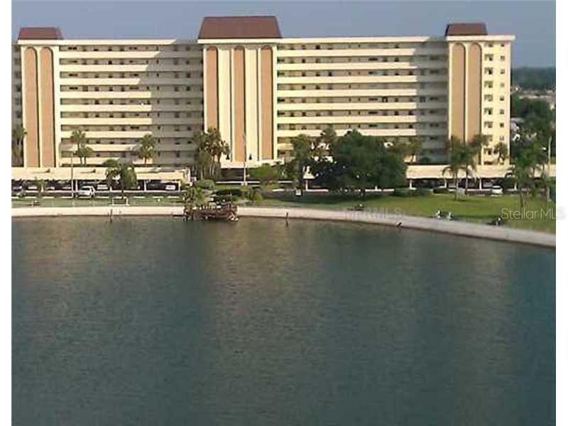 4725 Cove Cir. #406, St Petersburg, FL 33708