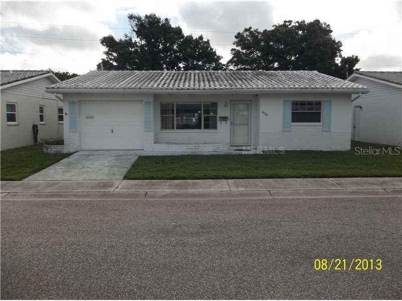 10241 Larchmont Pl., Pinellas Park, FL 33782