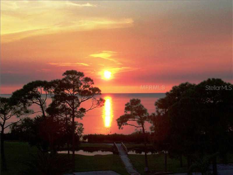 142 Mariner Dr., Tarpon Springs, FL 34689