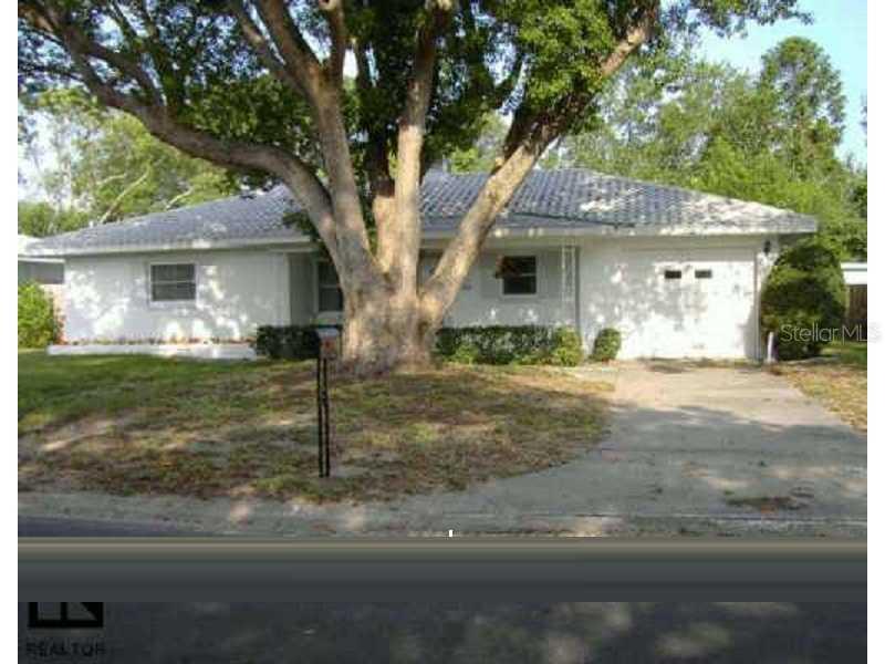 762 Manor Dr., Dunedin, FL 34698