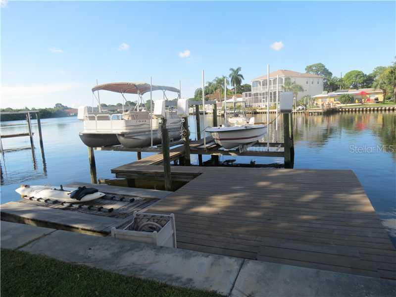 187 87th Ave., St Petersburg, FL 33702