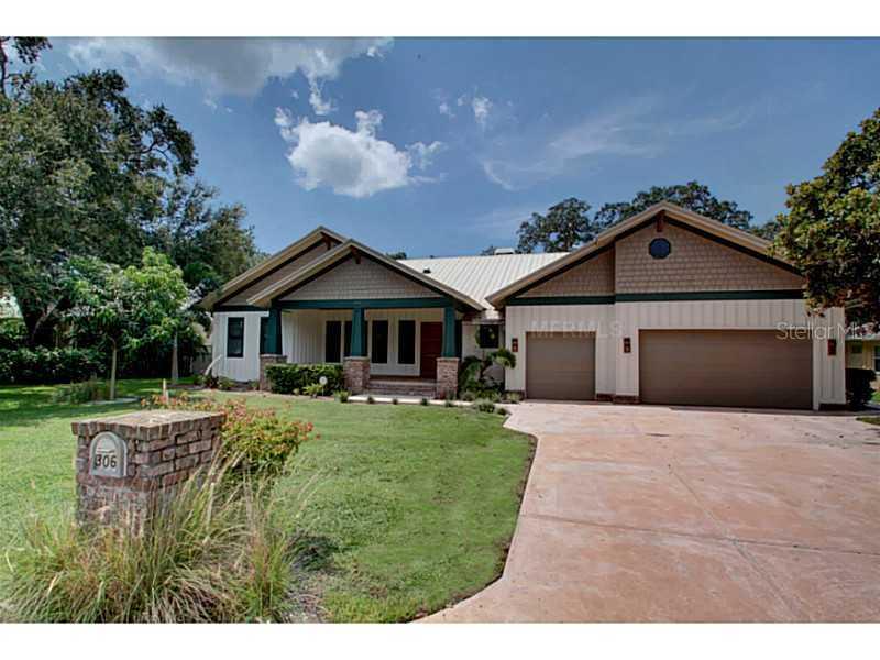306 Hickory Ln., Belleair Bluffs, FL 33770