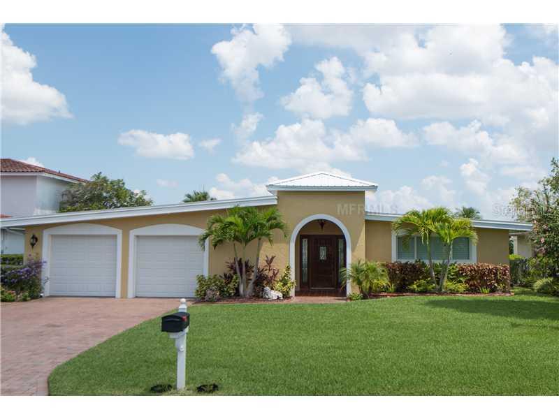 11675 6th St., Treasure Island, FL 33706