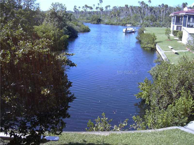 9970 Eagles Point Cir. #4, Port Richey, FL 34668