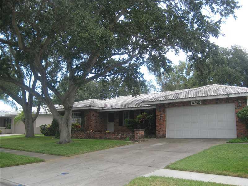 6740 121st St., Seminole, FL 33772